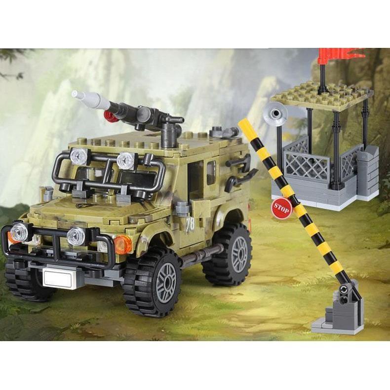 Brick Toy Army Jeep with Roadblock Playset – The Brick Armory